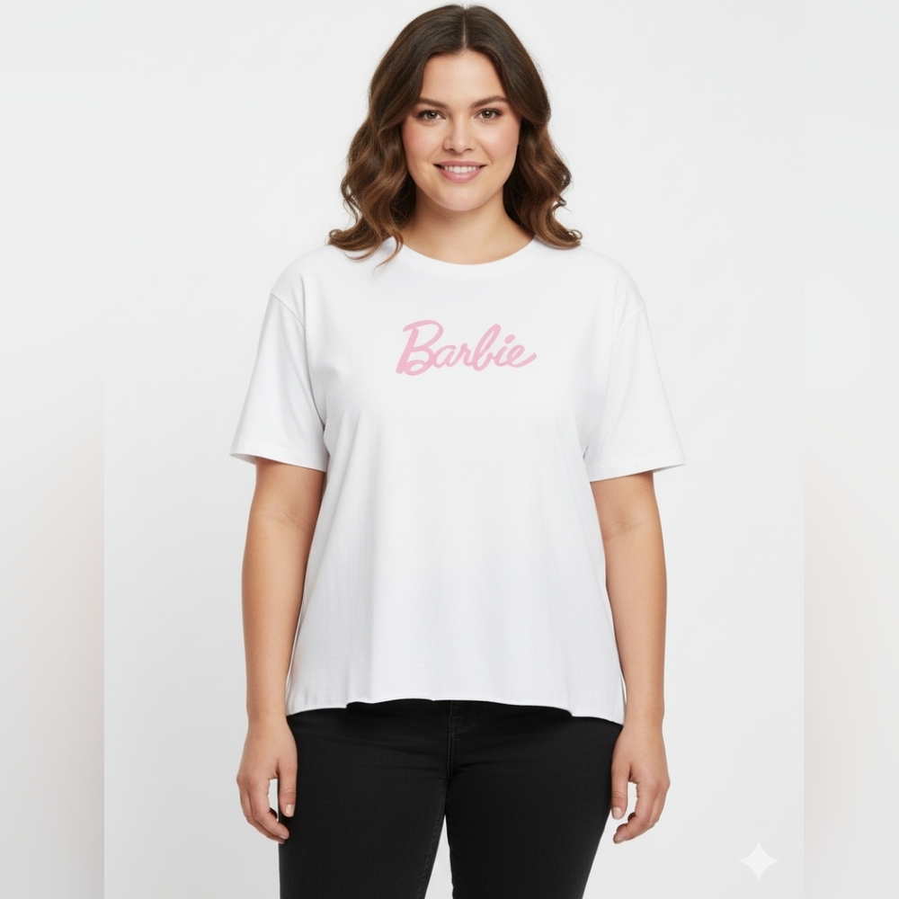 Barbie Women's NWOT White Graphic Short Sleeve Crop Top Size XL